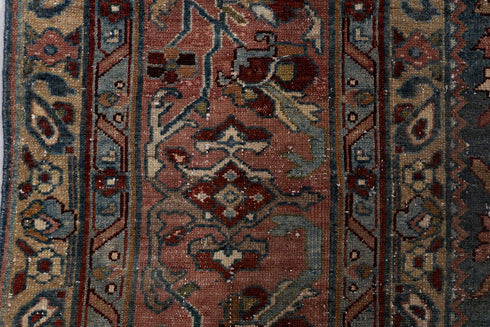 Antique Lilian Area Rug (10' x 14')